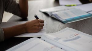 Exploring multidisciplinary academic journals
