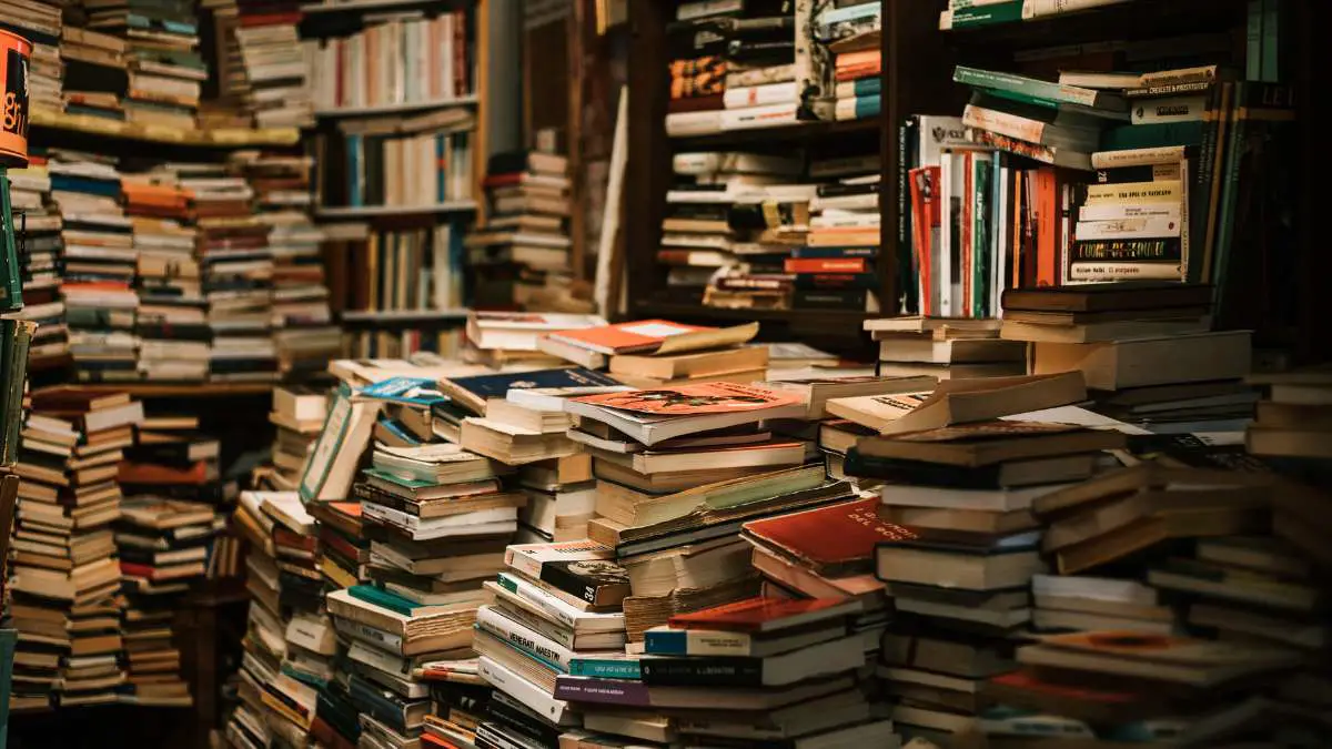 10 oldest bookstores in the world - Featured