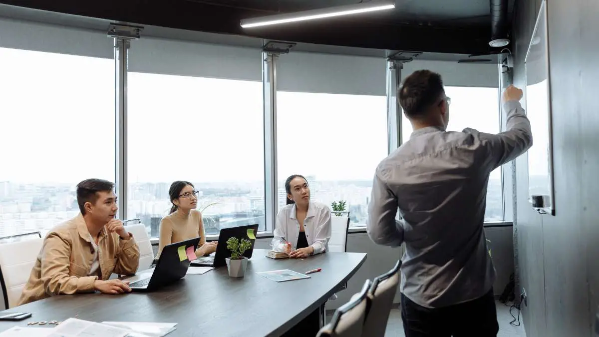 How to raise the standard and impact of an academic journal - Featured